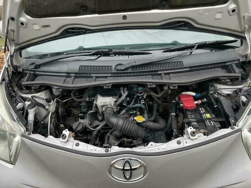 Toyota IQ 1.0 Vvt-i 2 Hatchback Silver #4