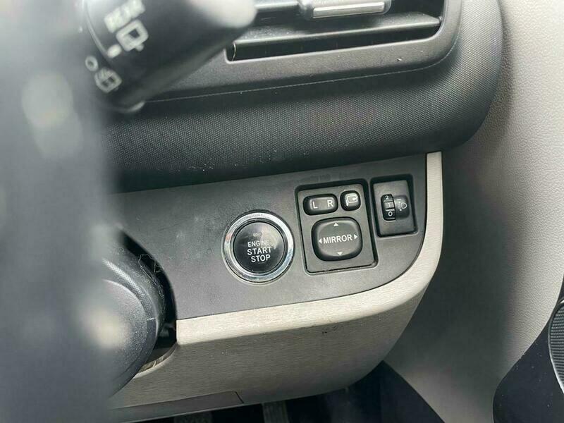 Toyota IQ 1.0 Vvt-i 2 Hatchback Silver #6