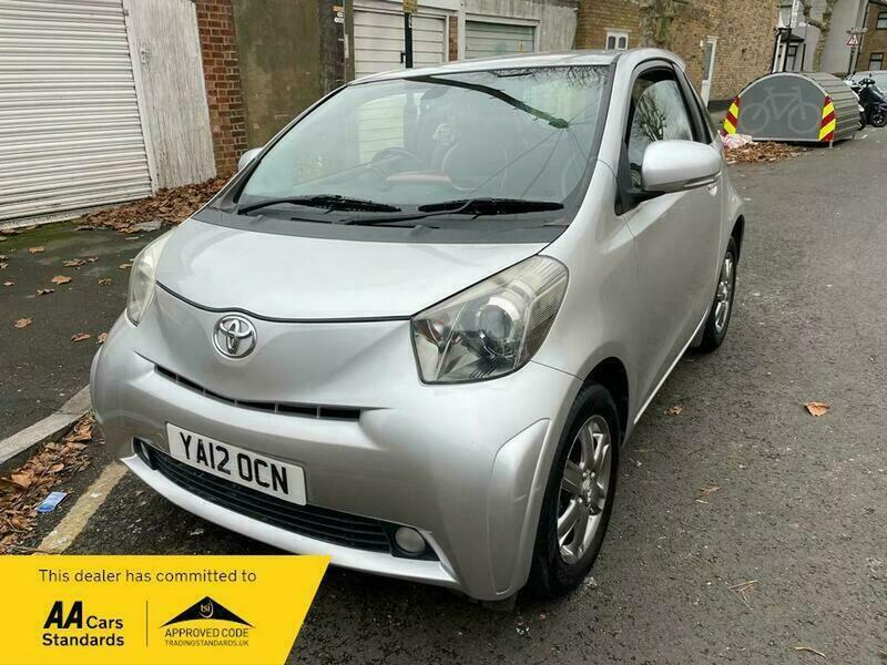 Toyota IQ 1.0 Vvt-i 2 Hatchback Silver