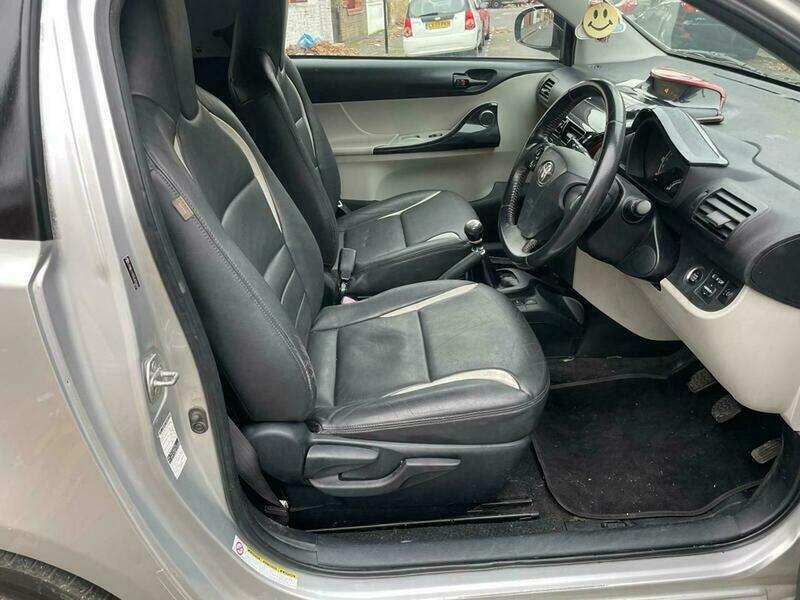 Toyota IQ 1.0 Vvt-i 2 Hatchback Silver #5