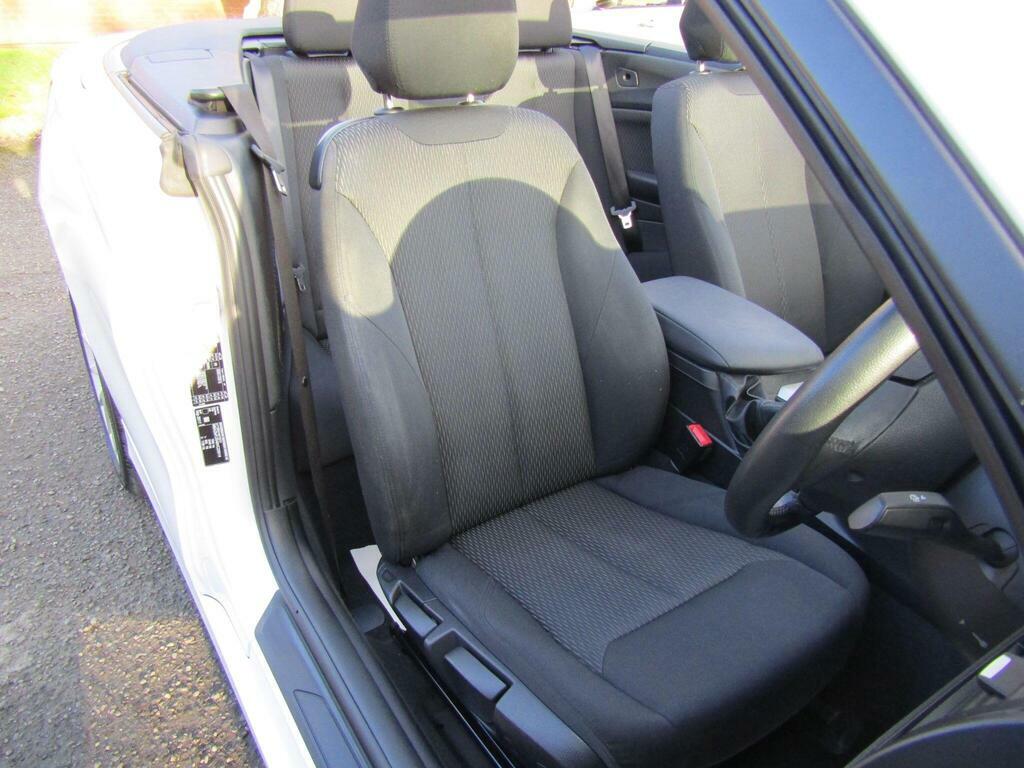 BMW 2 Series 1.5 218I Se Euro 6 S S White #5