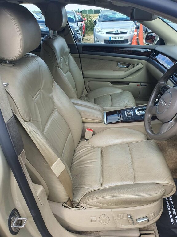 Audi A8 4.2 Quattro Grey #4