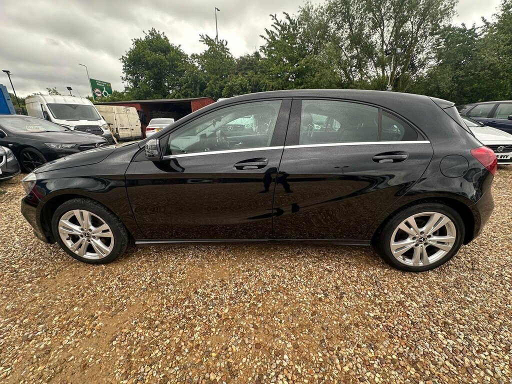Mercedes-Benz A Class Hatchback 1.5 A180d Sport 7G-dct Euro 6 Ss KN17LMO Black #6