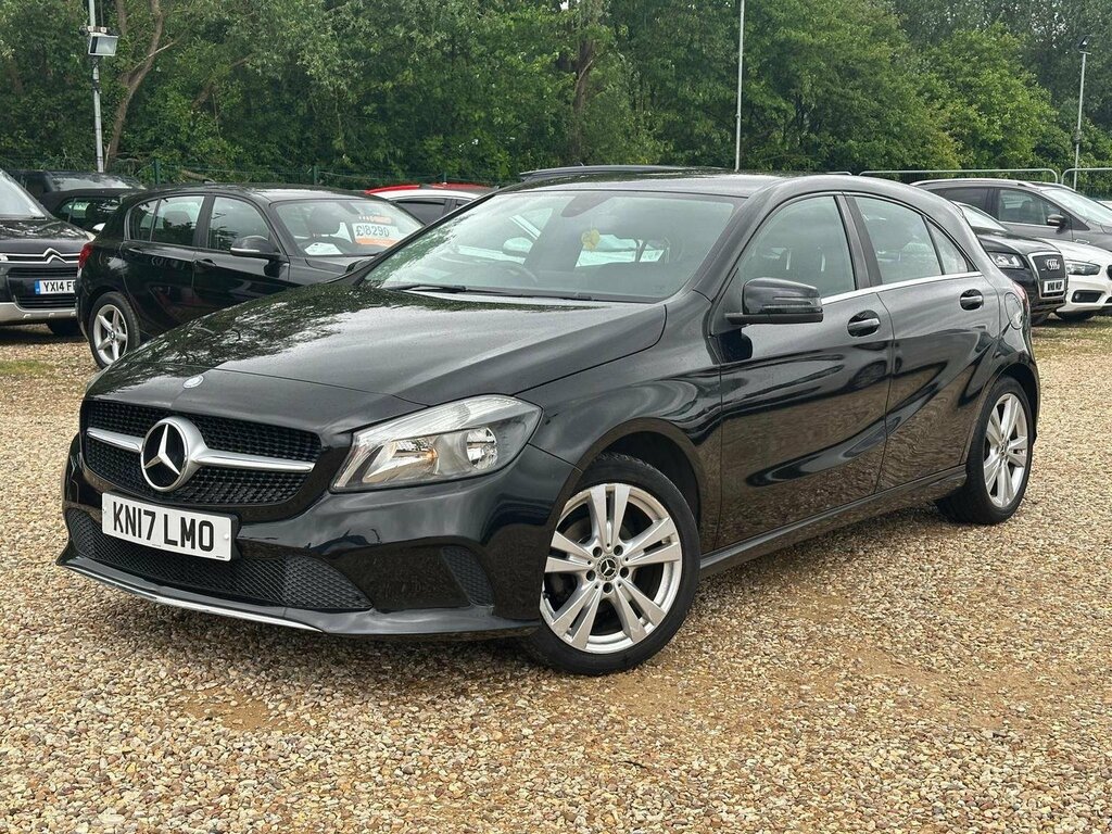 Mercedes-Benz A Class Hatchback 1.5 A180d Sport 7G-dct Euro 6 Ss KN17LMO Black #2