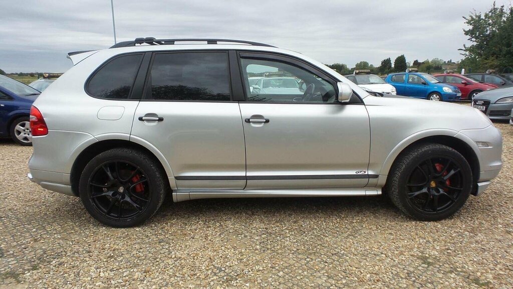 Porsche Cayenne Suv 4.8 Gts Tiptronic S Awd 200959 Silver #5