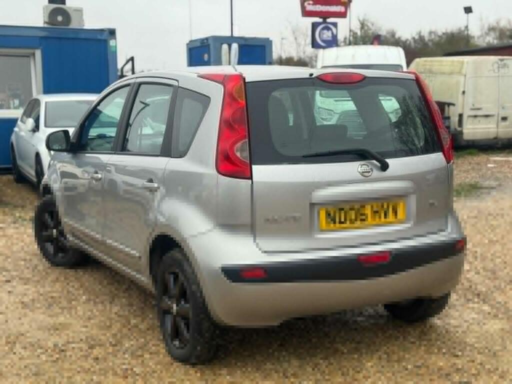 Nissan Note Hatchback 1.4 16V Se 200606 Silver #4