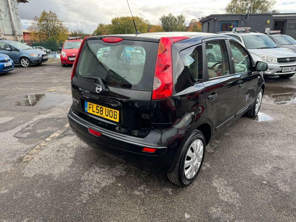Nissan Note 1.4 16V S Black #4