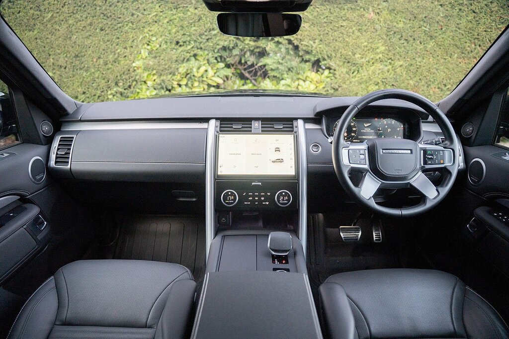 Land Rover Discovery D350 Mhev Dynamic Hse YE74LRJ Black #3