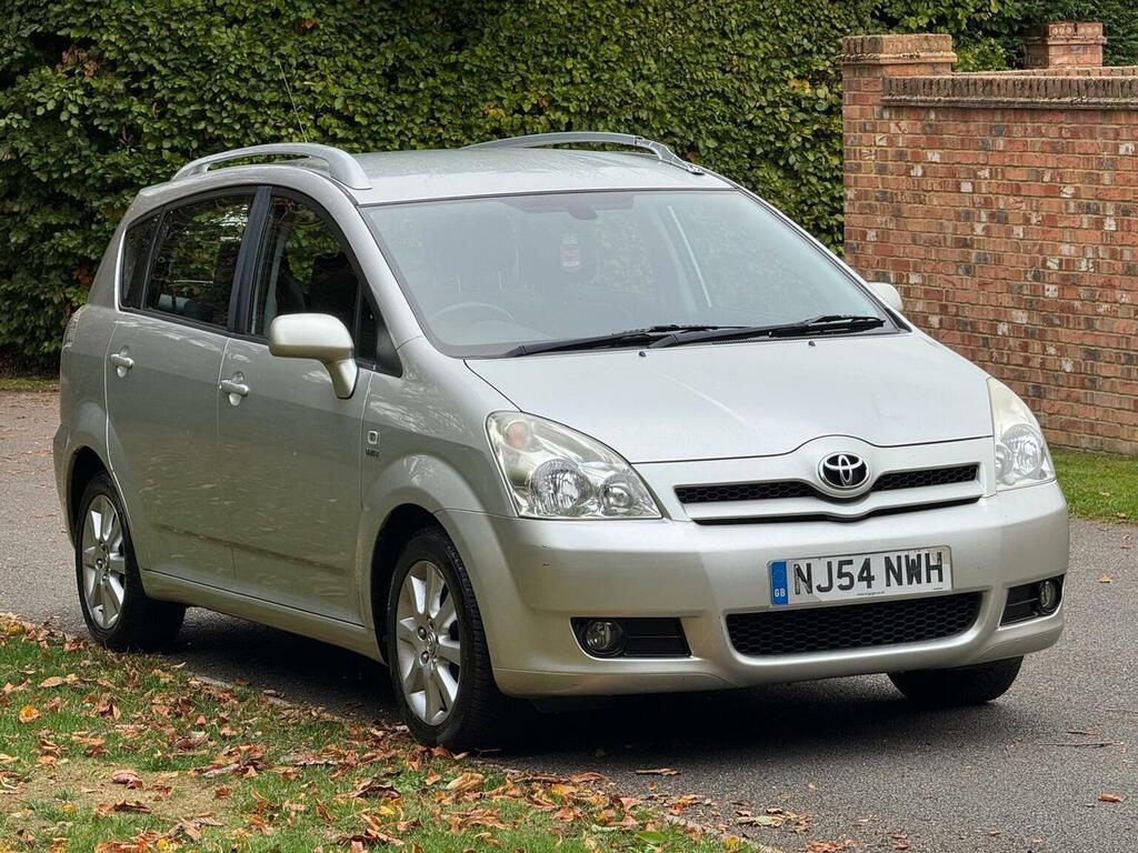 Toyota Corolla Verso 1.8 Vvt-i T3 Grey #1