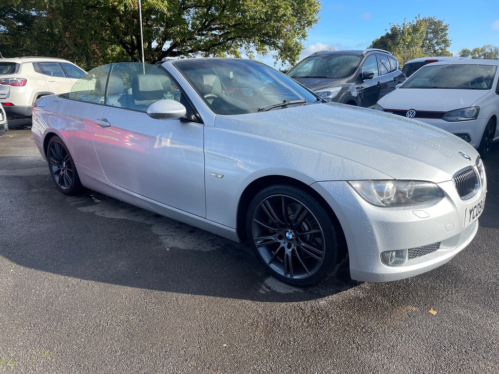 BMW 3 Series Convertible 325I Se Highline 2009 Silver