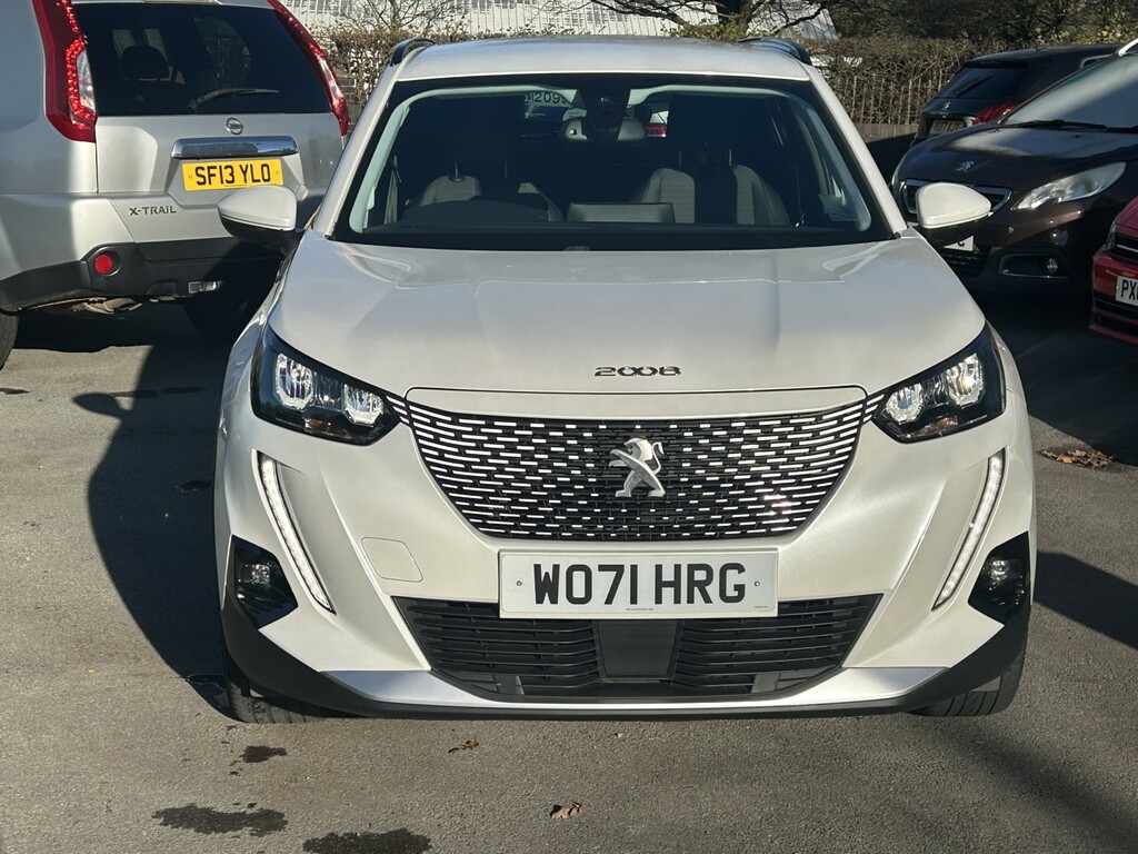 Peugeot e-2008 Suv 50Kwh Allure Premium 2021 WO71HRG White #2