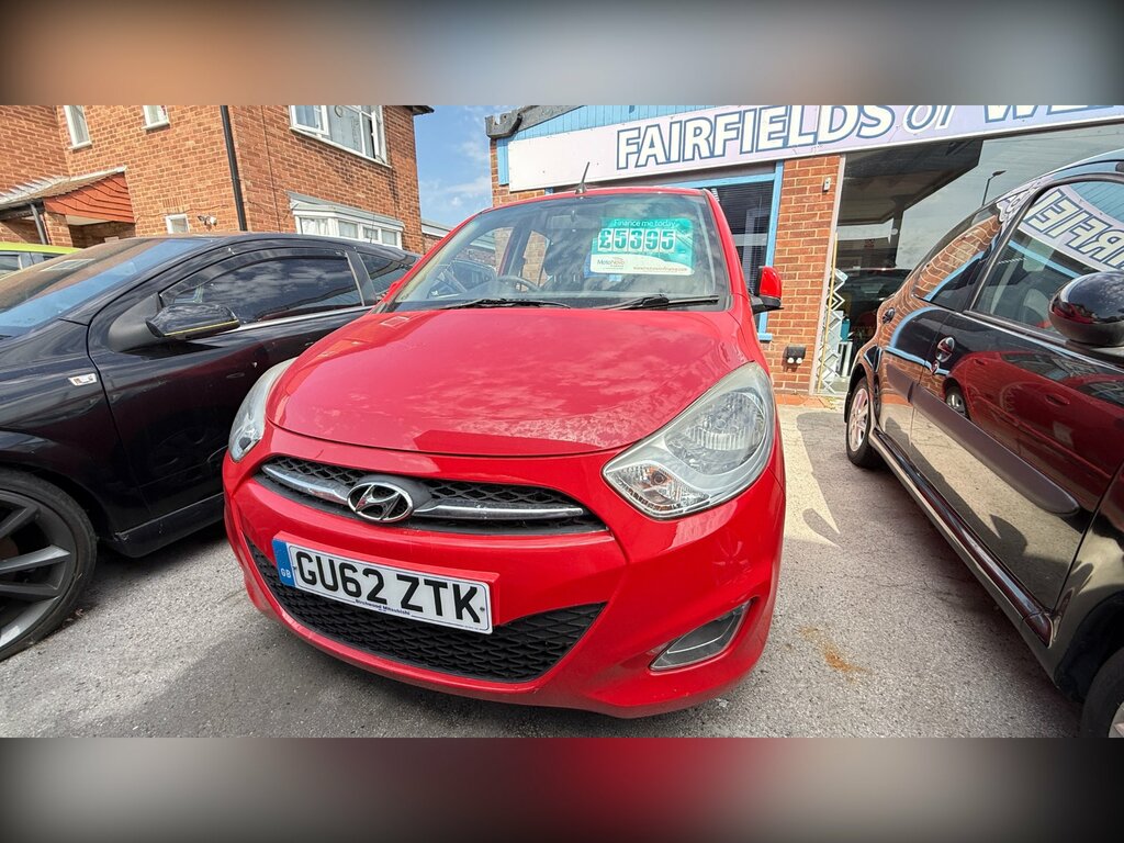 Hyundai I10 1.2 Active Hatchback Euro 5 85 Red