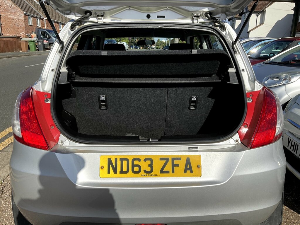Suzuki Swift 1.2 Sz3 Hatchback Allgrip Euro 5 ND63ZFA Silver #4