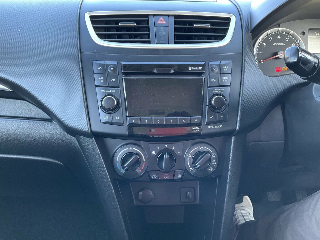 Suzuki Swift 1.2 Sz3 Hatchback Allgrip Euro 5 ND63ZFA Silver #2