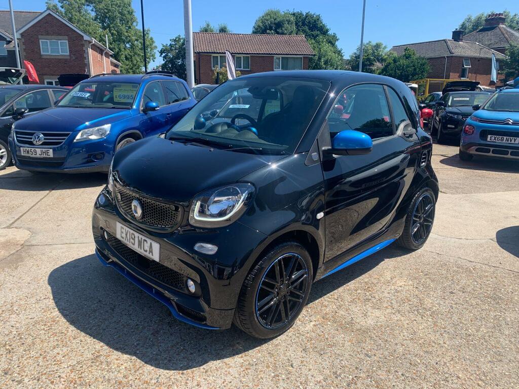 Smart Fortwo Coupe Coupe 17.6Kwh Edition Nightsky 2019 Black #4
