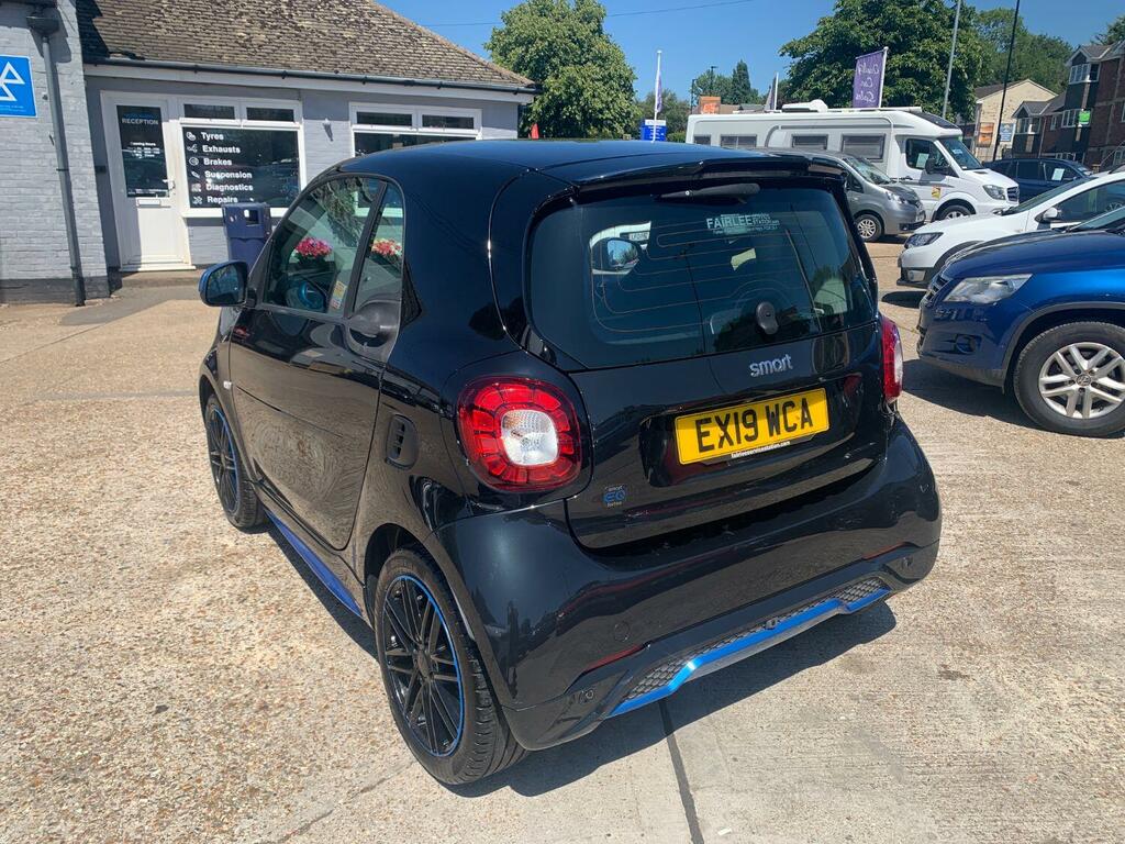 Smart Fortwo Coupe Coupe 17.6Kwh Edition Nightsky 2019 Black #6