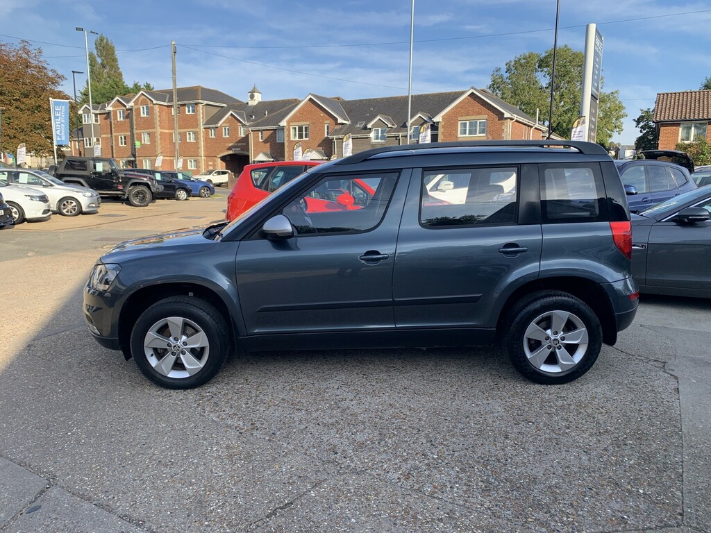 Skoda Yeti Suv 1.2 Tsi S 2014 Grey #5