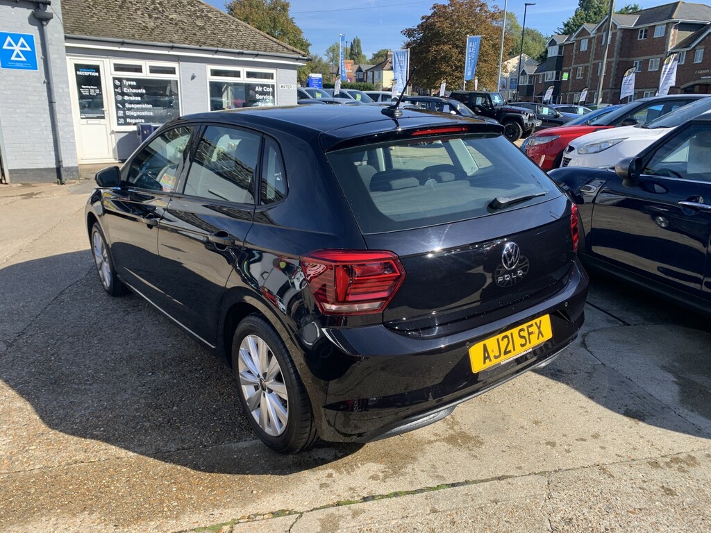 Volkswagen Polo Hatchback 1.0 Tsi Sel 2021 AJ21SFX Black #6