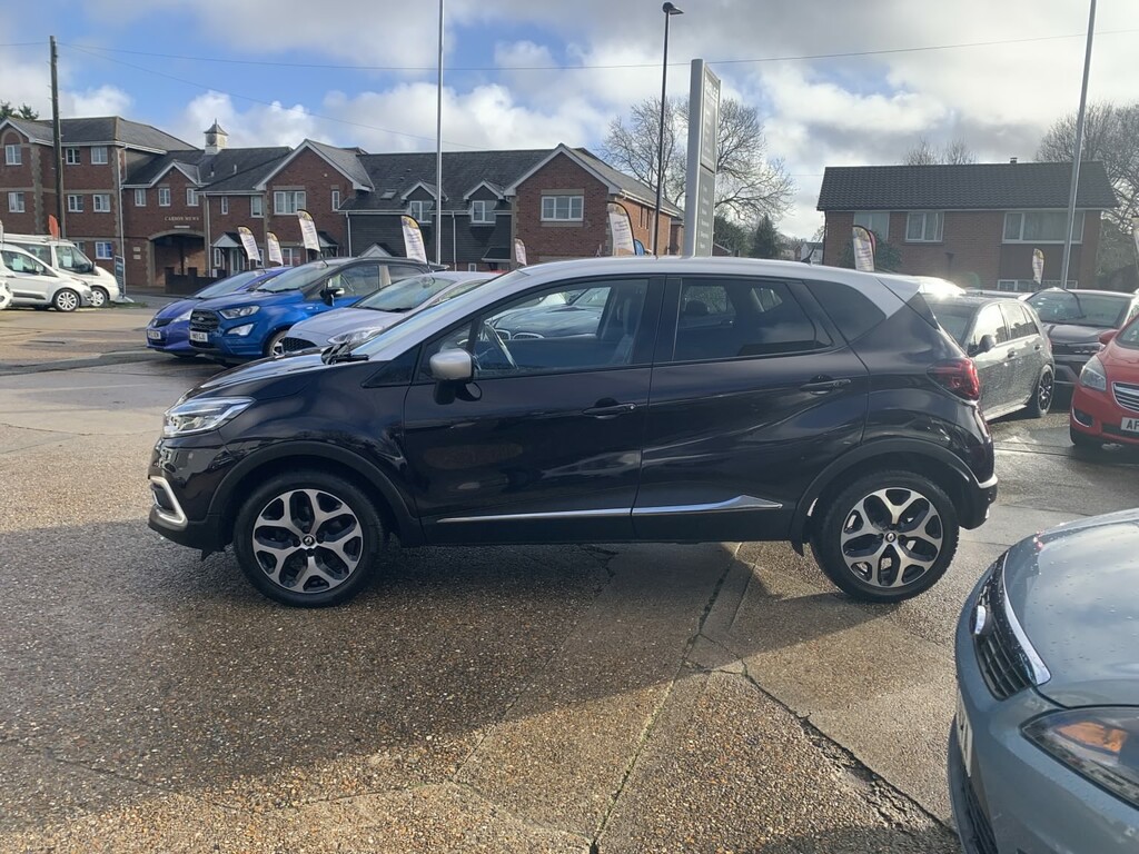 Renault Captur Suv 1.5 Signature S Nav Dci 110 2017 KE17JFJ Purple #5
