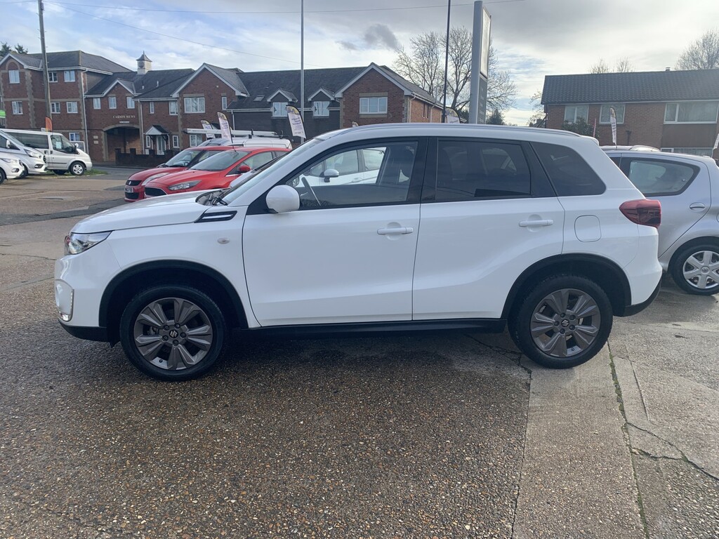 Suzuki Vitara Suv 1.4 Boosterjet Mhev Sz-t 2022 White #5