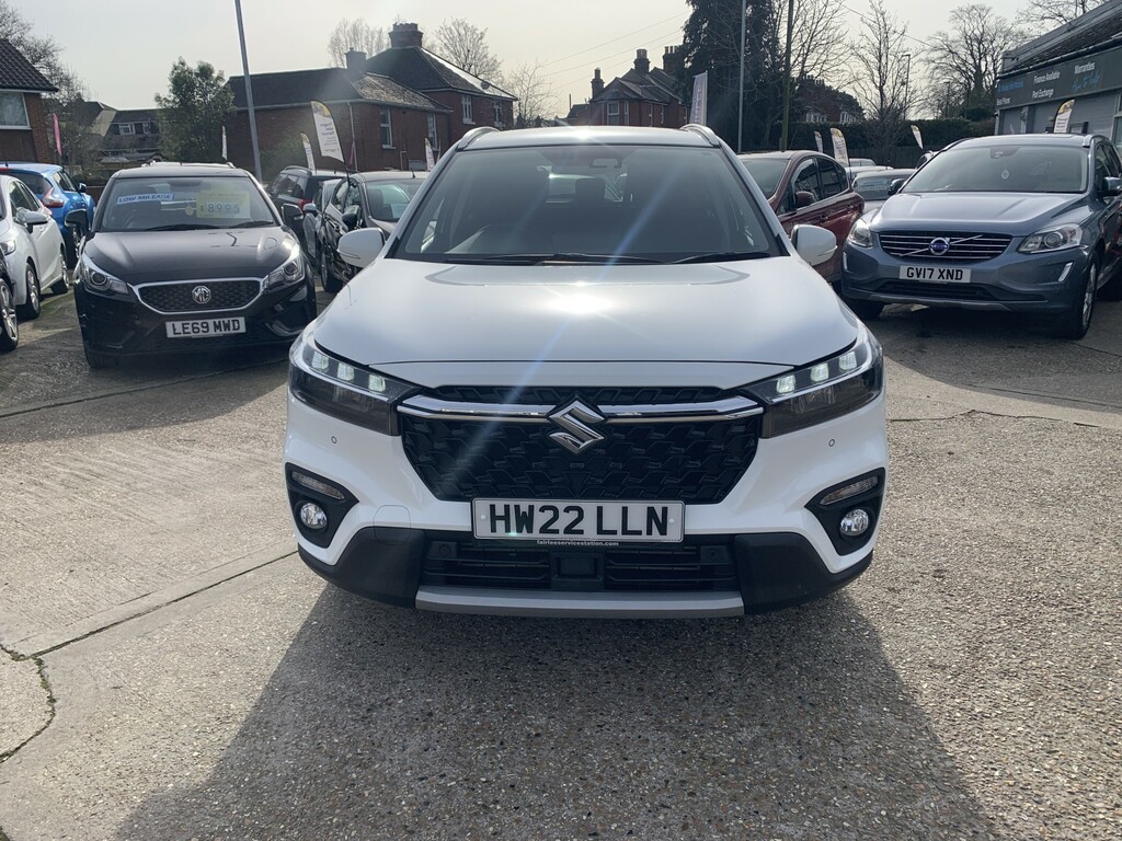 Suzuki S Cross Suv 1.4 Boosterjet Mhev Motion 2022 White #3