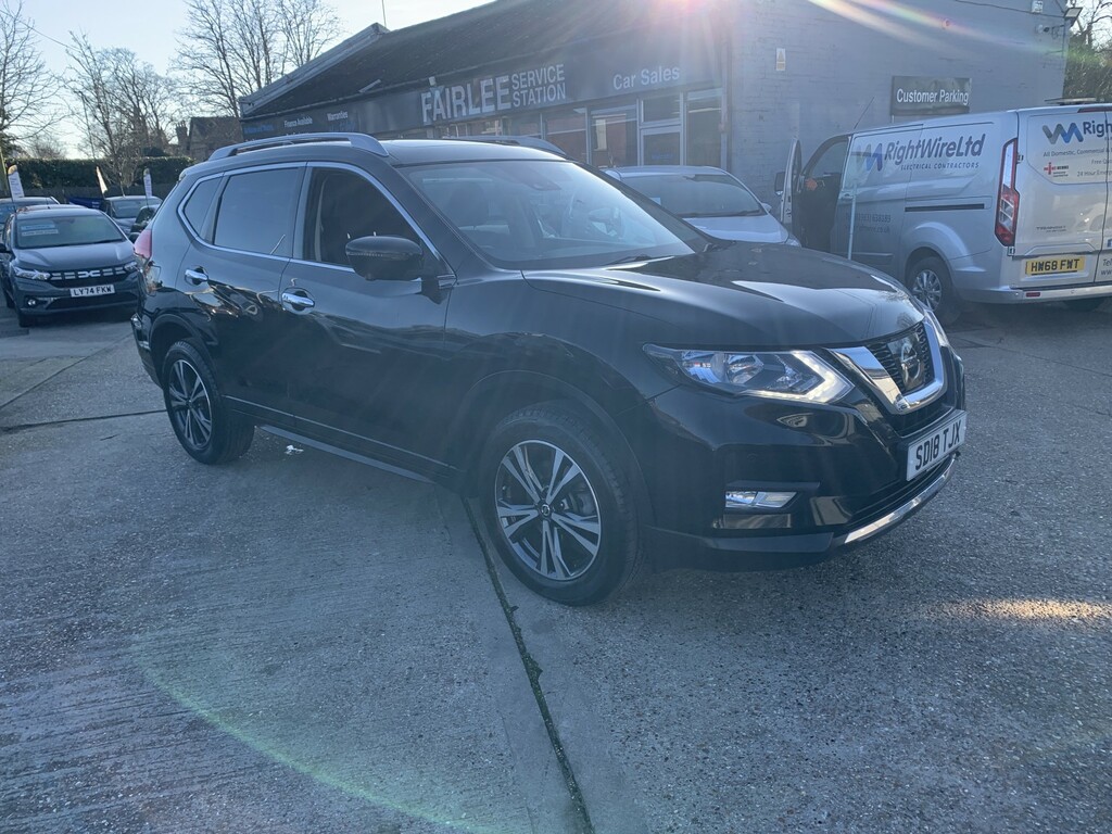 Nissan X-Trail Suv 1.6 Dci N-connecta 2018 Black #2