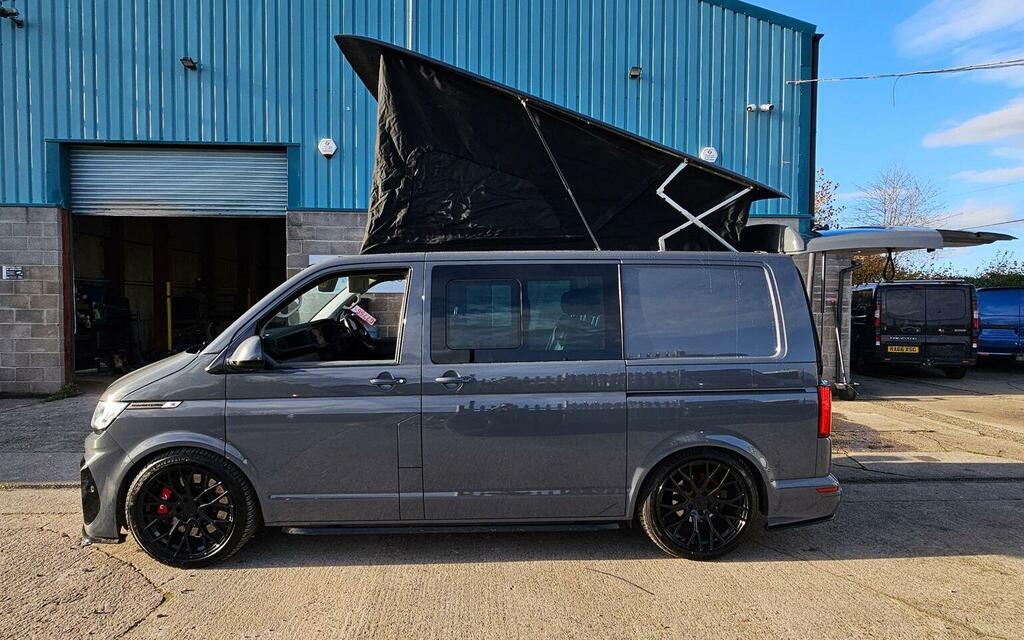 Volkswagen Transporter Combi Van 2.0 Bitdi T32 Highline Kombi Dsg 4Motion AV71OFW Grey #5