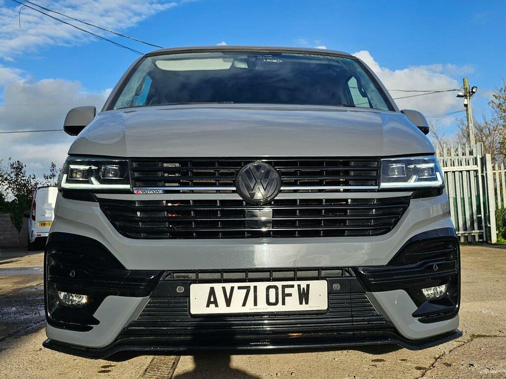 Volkswagen Transporter Combi Van 2.0 Bitdi T32 Highline Kombi Dsg 4Motion AV71OFW Grey #4