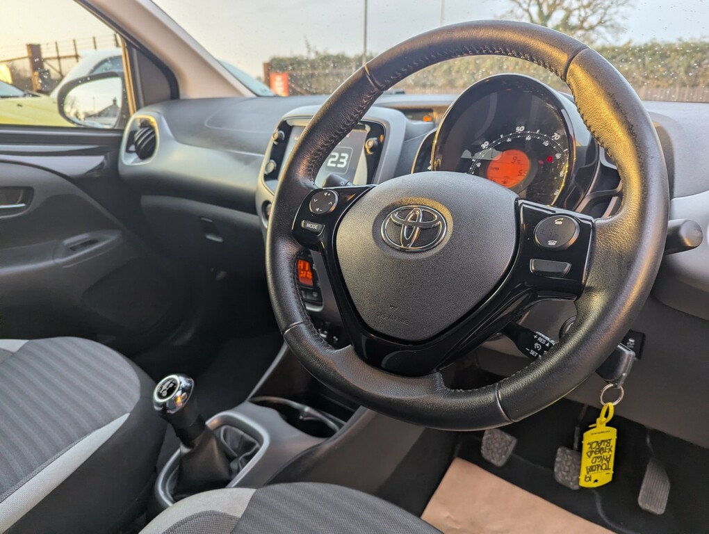 Toyota Aygo Hatchback 1.0 Vvt-i X-trend 201919 FN19TSZ Black #4