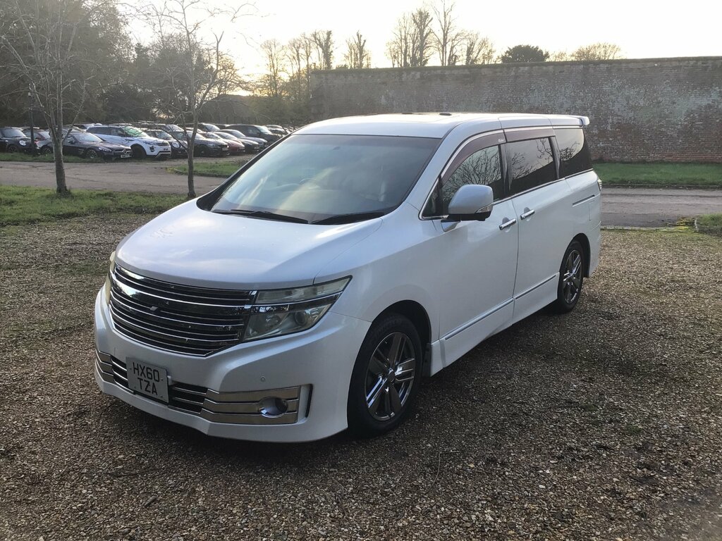 Nissan Elgrand Rider Autech White #6