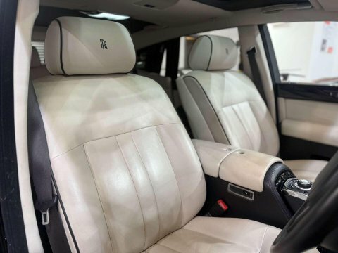 Rolls-Royce Phantom 6.7 V12 Saloon Black #6