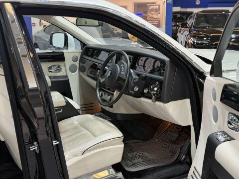 Rolls-Royce Phantom Phantom Ewb Blue #42