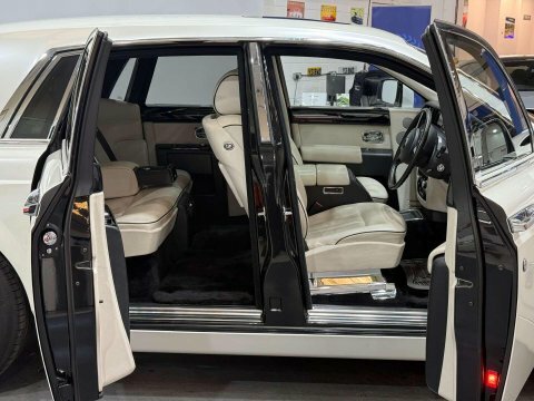 Rolls-Royce Phantom Phantom Ewb Blue #44