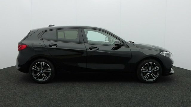 BMW 1 Series 1.5 116D Sport Lcp NU72GPV Black #4