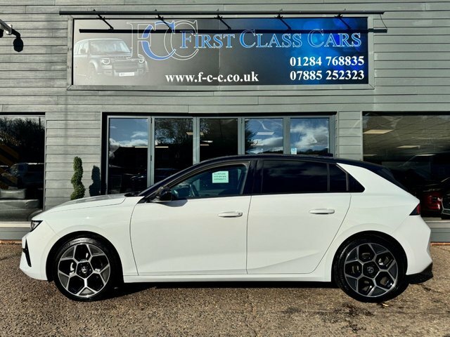 Vauxhall Astra 1.2 Turbo Ultimate Hatchback Eur AV24TFA White #2