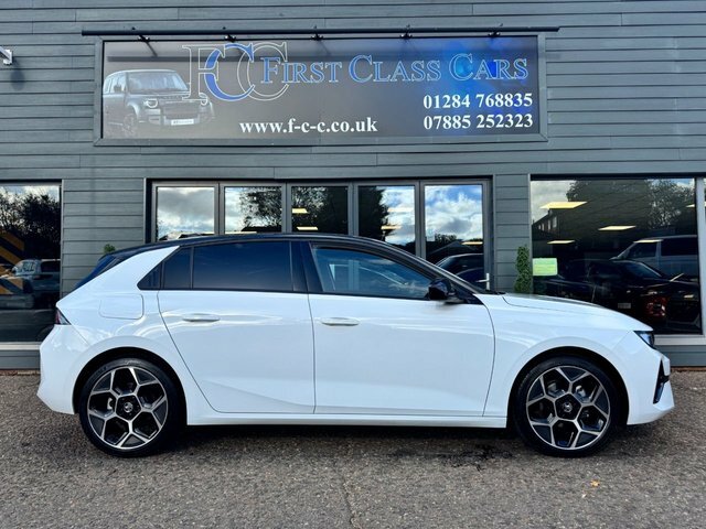 Vauxhall Astra 1.2 Turbo Ultimate Hatchback Eur AV24TFA White #4