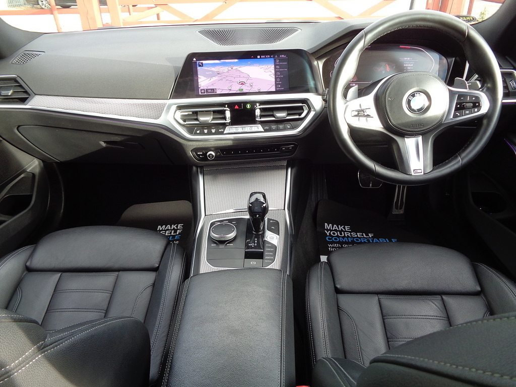 BMW 3 Series 320D Mht M Sport EU21LLF White #3
