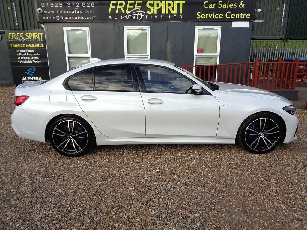 BMW 3 Series 320D Mht M Sport EU21LLF White #5