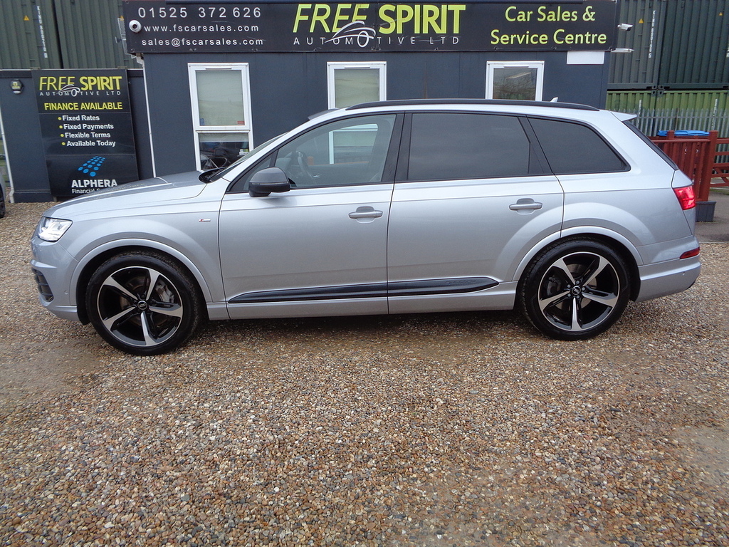 Audi Q7 Tdi V6 Black Edition KY68XEO Silver #6