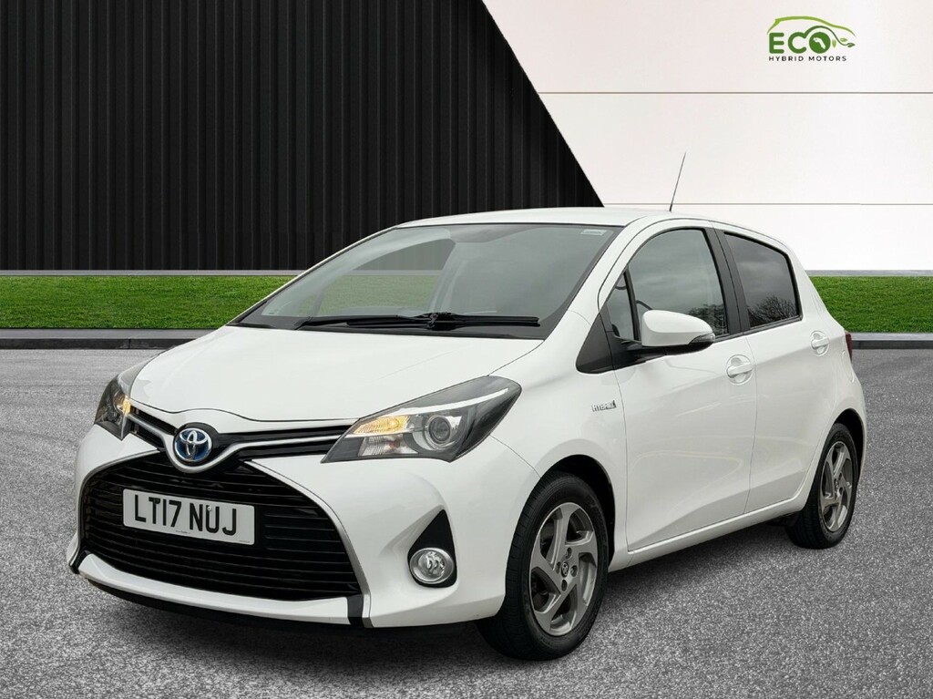 Toyota Yaris Hatchback 1.5 Vvt-h Icon 201717 LT17NUJ White #4