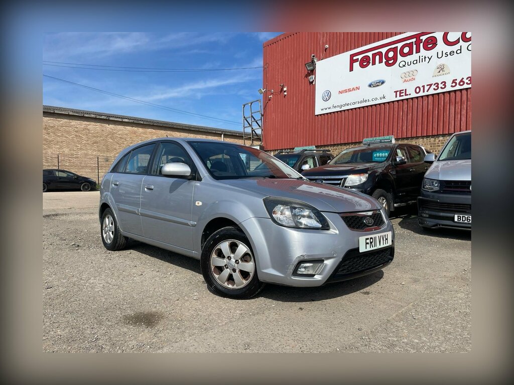 Kia RIO 1.4 2 Ipd FR11VYH Silver #4
