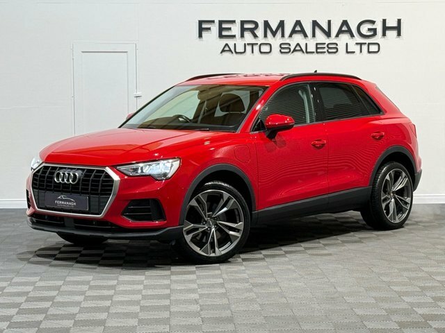 Audi Q3 1.4 Tfsie 45 Technik Suv Plug-in Hybrid WP72NYD Red #4
