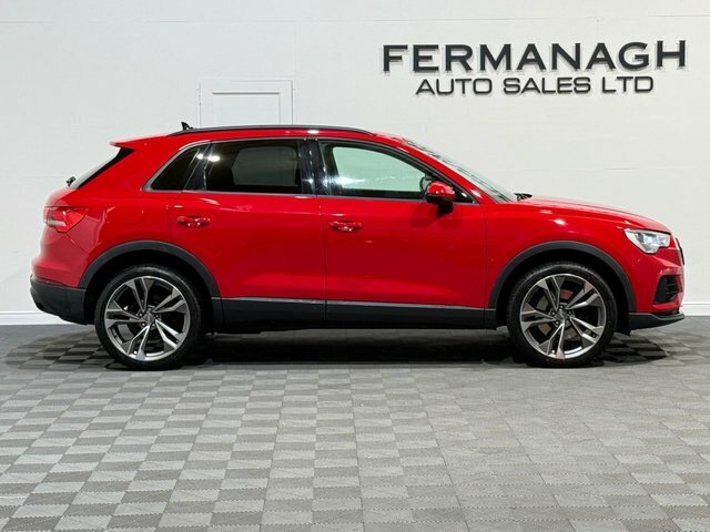 Audi Q3 1.4 Tfsie 45 Technik Suv Plug-in Hybrid WP72NYD Red #2