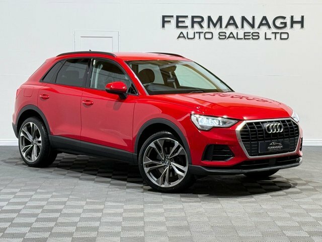 Audi Q3 1.4 Tfsie 45 Technik Suv Plug-in Hybrid Red
