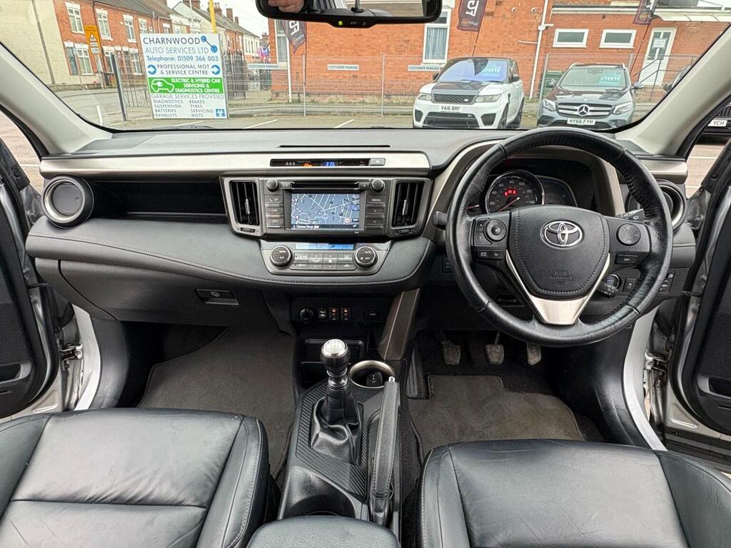 Toyota Rav 4 Suv 2.2 D-4d Invincible 4Wd Euro 5 201464 Silver #2