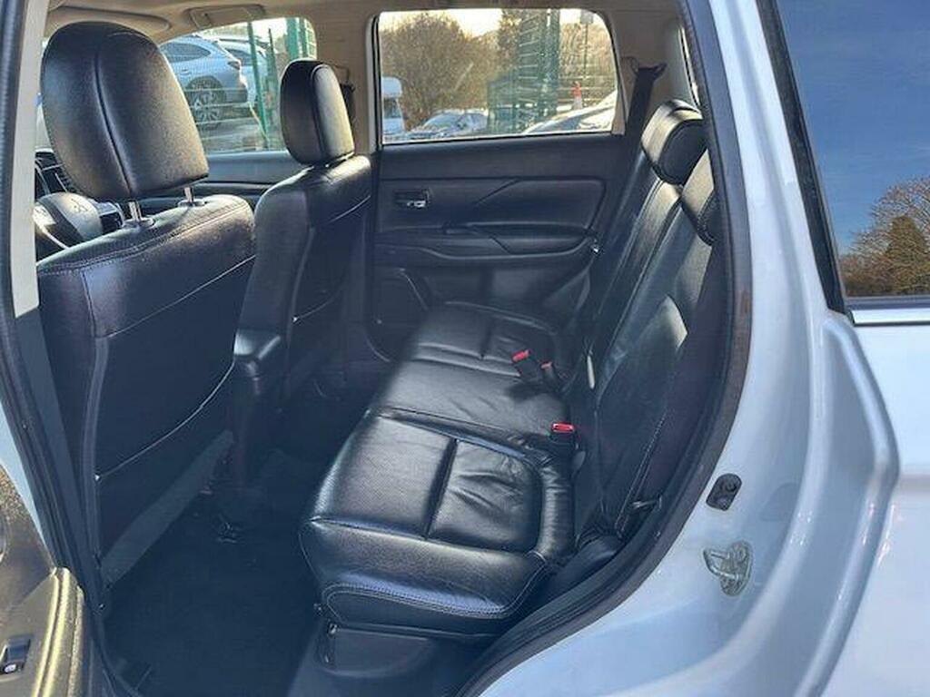 Mitsubishi Outlander Suv 2.2 Di-d 4 4Wd Euro 6 Ss 201818 CV18KWJ White #5