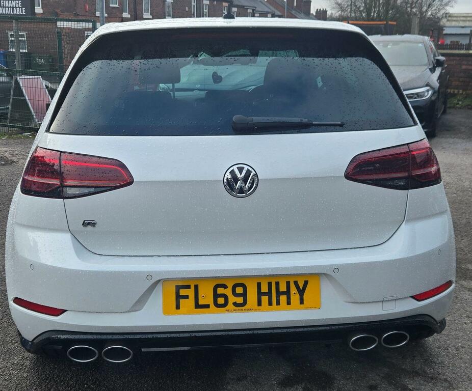 Volkswagen Golf 2.0 Tsi R Hatchback FL69HHY White #5