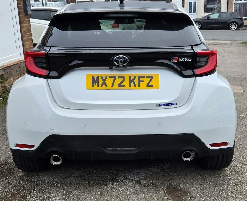 Toyota Yaris 1.5 Gr Spec 2Wd Rs Edition White #6