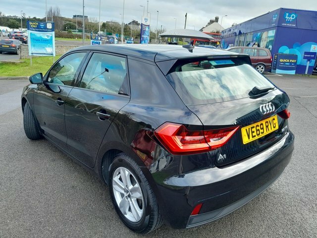 Audi A1 2019 1.0 Tfsi 25 Technik Sportback Manu VE69RYG Black #4