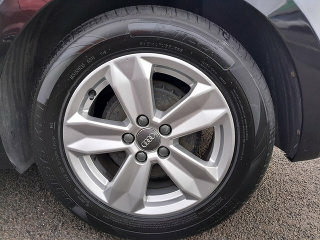 Audi A1 2019 1.0 Tfsi 25 Technik Sportback Manu VE69RYG Black #5